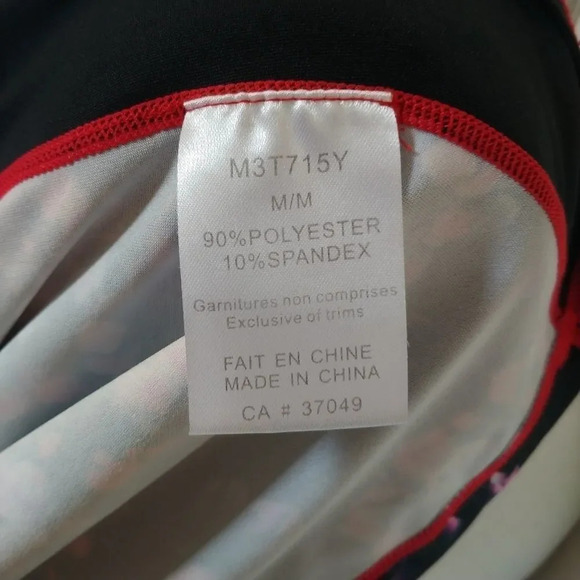 ME Sport Activewear Shirt with  Mesh Cutouts, M - Picture 7 of 7